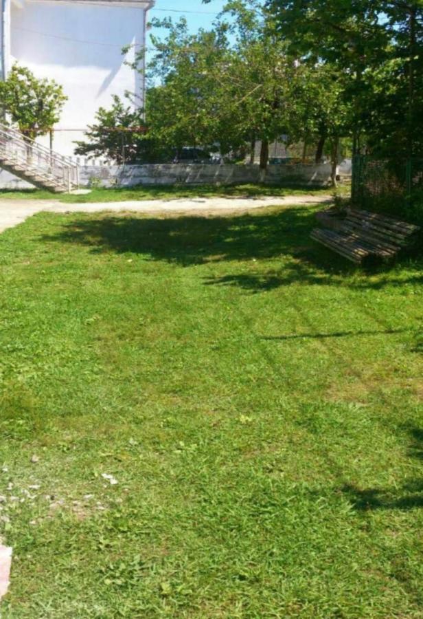 Kobuleti 4-Bedroom Apartment Bagian luar foto