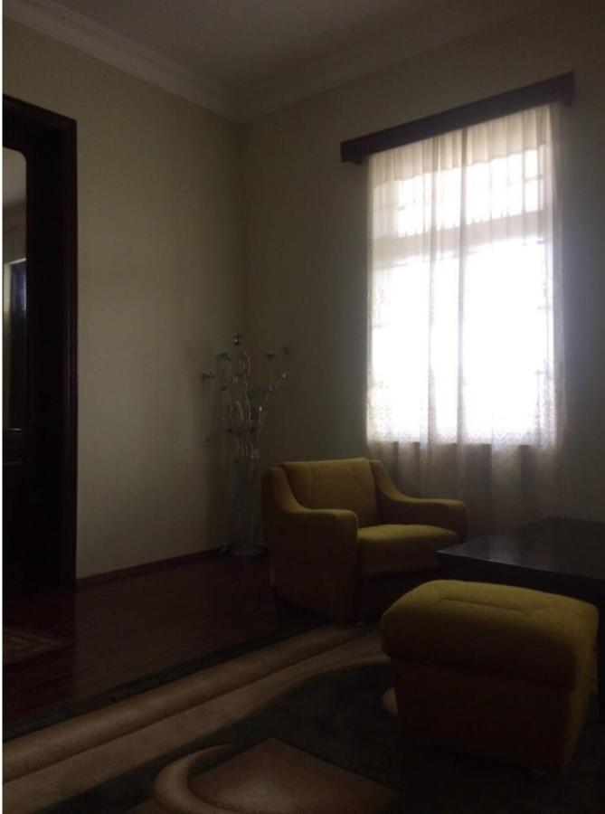 Kobuleti 4-Bedroom Apartment Bagian luar foto