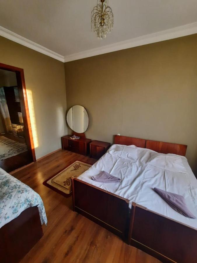 Kobuleti 4-Bedroom Apartment Bagian luar foto
